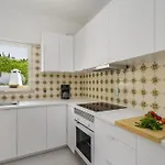 Marina - Pool & Sea View فيلة
