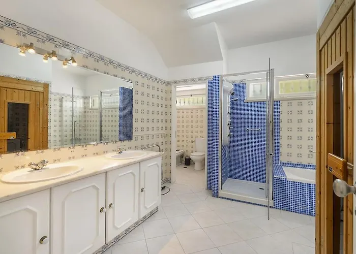 Villa Marina - Pool & Sea View *