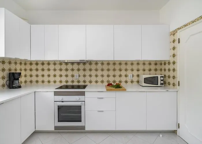 Villa Marina - Pool & Sea View